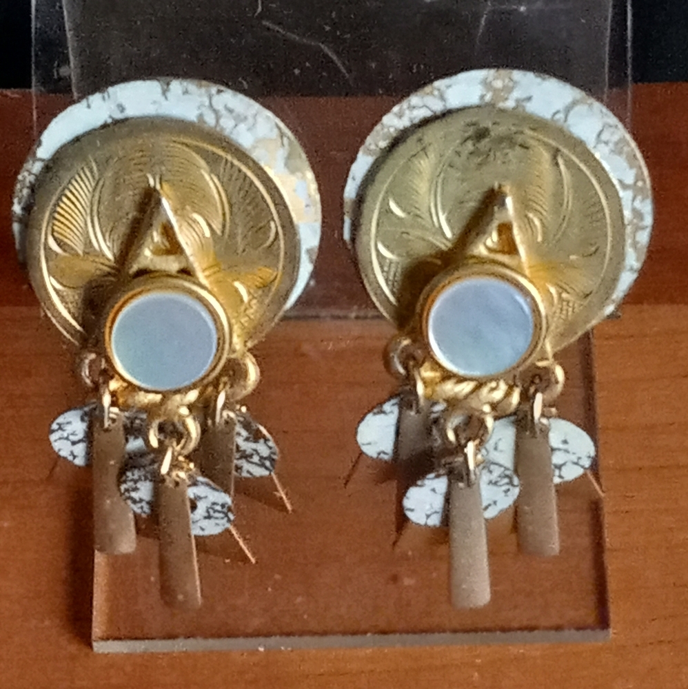 Gold Tone White & Mother of Pearl Clip on Earrings